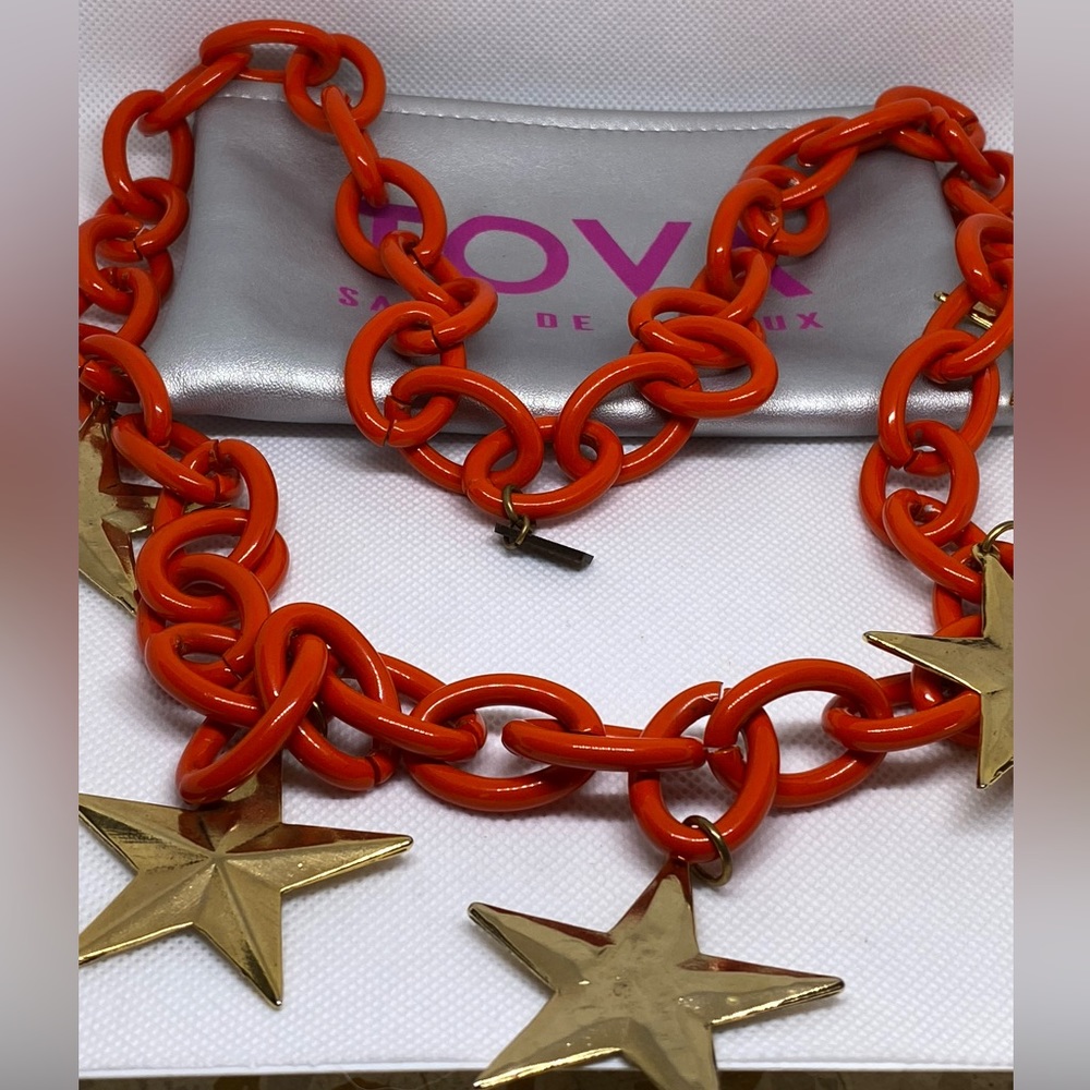 This is a CLASSIC from TOVA- Custom made order. So there’s one of this - Picture 2 of 3